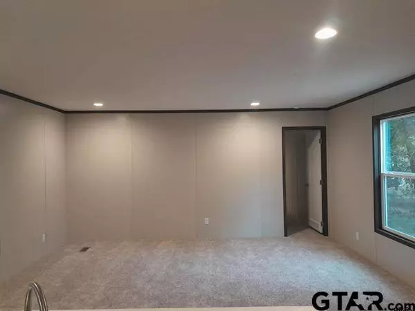 22981 Pin Oak Drive, Flint, TX 75762