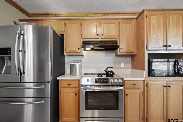 711 County Road 2360, Mt Pleasant, TX 75455