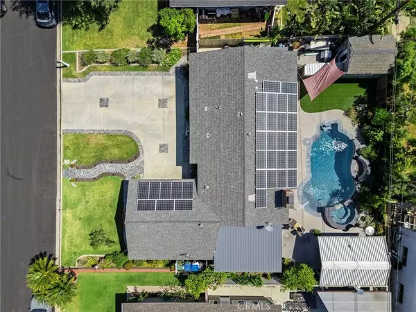 14251 Cameron LN, Santa Ana, CA 92705