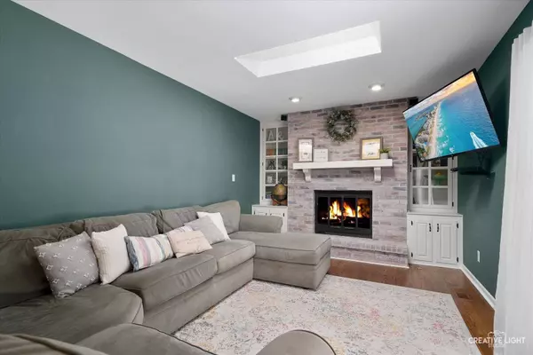 704 Nordic CT, Batavia, IL 60510