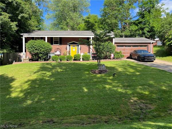 7 Wildwood RD, St. Clairsville, OH 43950