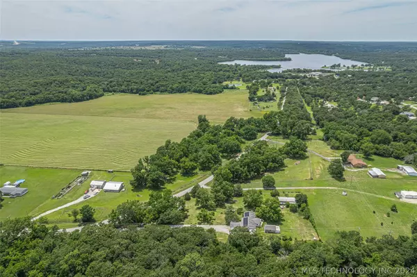 9311 Sahoma Lake RD, Sapulpa, OK 74066