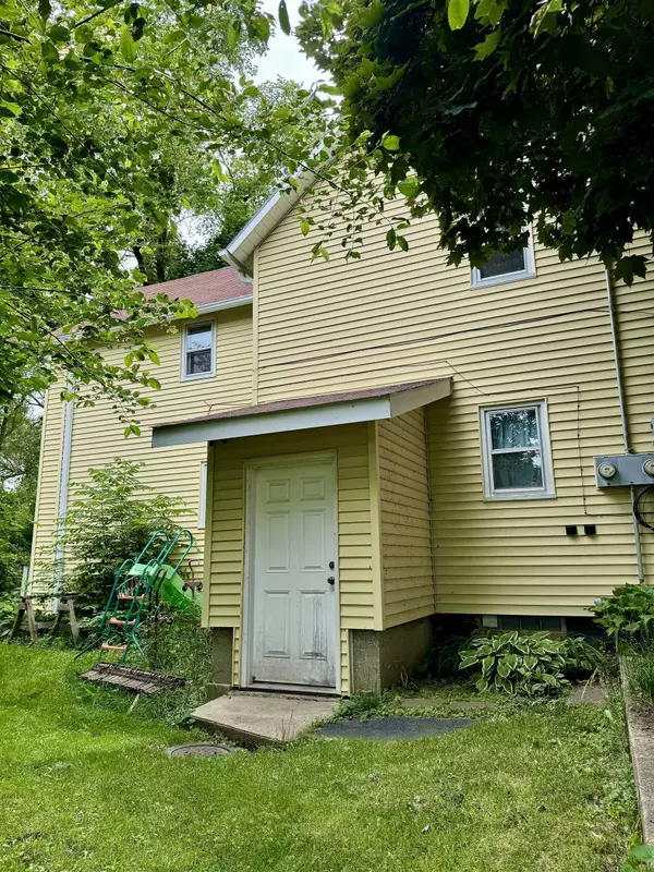 415 E South Street, Stoughton, WI 53589