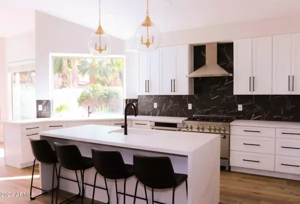 9648 E Davenport Drive, Scottsdale, AZ 85260