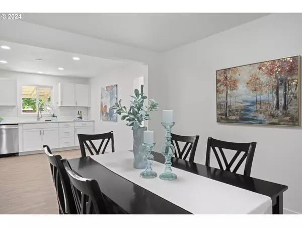 344 RUSSELL ST, Lebanon, OR 97355