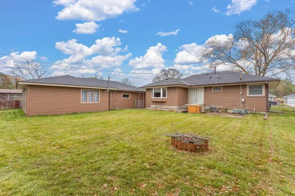 167 94th AVE NE, Blaine, MN 55434