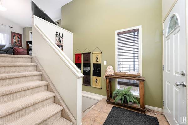 9309 106 AV, Morinville, AB T8R 1T9