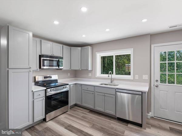 1104 DILWORTH RD, Wilmington, DE 19805