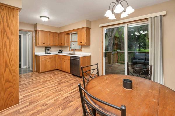 5520 28th AVE NW, Rochester, MN 55901