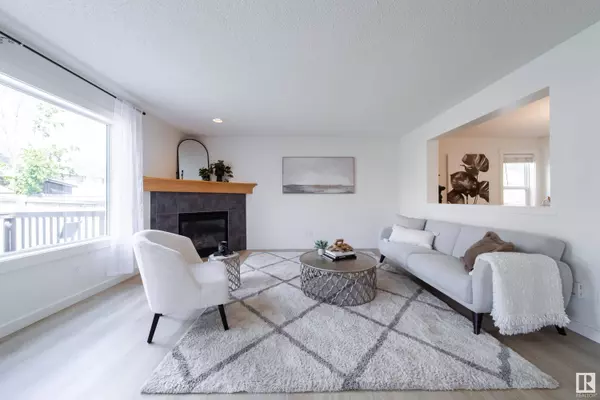 3055 SPENCE WD SW, Edmonton, AB T6X 0A5