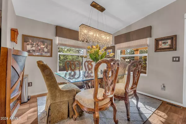 355 E SAN FELIPE Place, Munds Park, AZ 86017