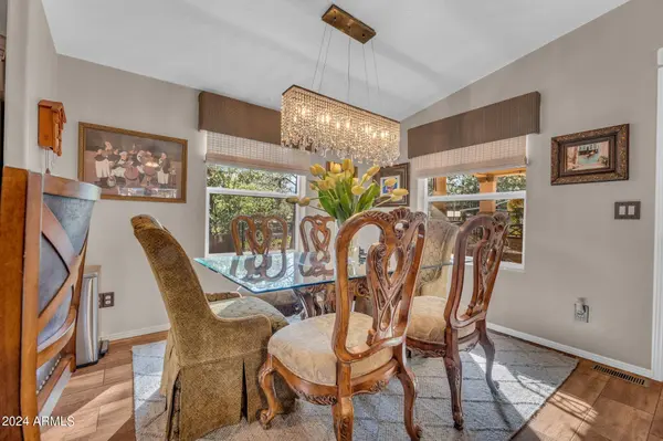 355 E SAN FELIPE Place, Munds Park, AZ 86017