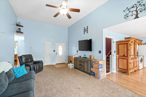 424 Piney Dr, Clarksville, TN 37042