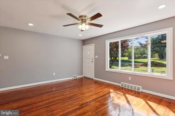 240 SWEDESFORD RD, North Wales, PA 19454