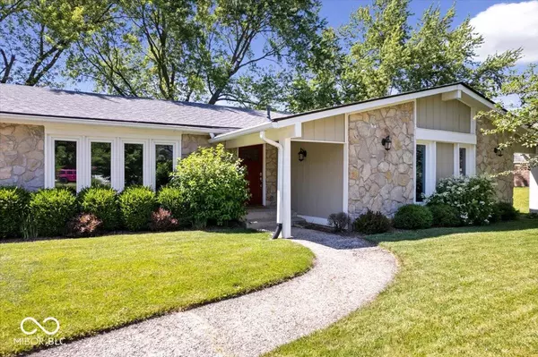 103 Glenwood LN, Fishers, IN 46038