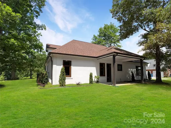 10 Trey CT, Granite Falls, NC 28630