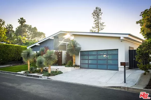 10829 Alta View DR, Studio City, CA 91604