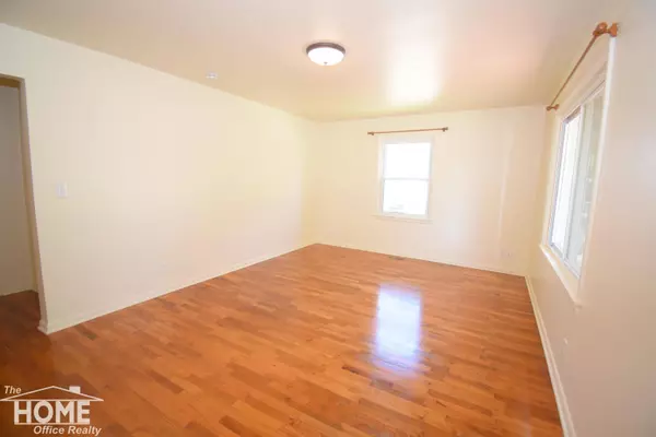 1011 N Dewey Street, Owosso, MI 48867