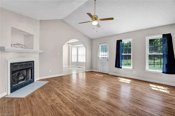 4850 Regalwood DR, Winston Salem, NC 27107