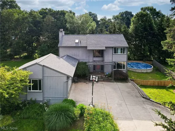 537 Beaverbrook DR, Akron, OH 44333