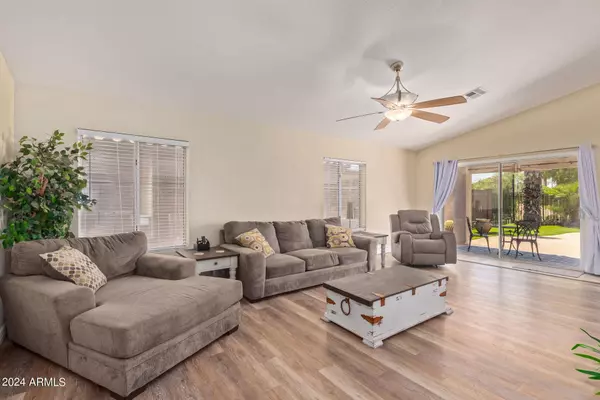 722 N EL DORADO Drive, Gilbert, AZ 85233