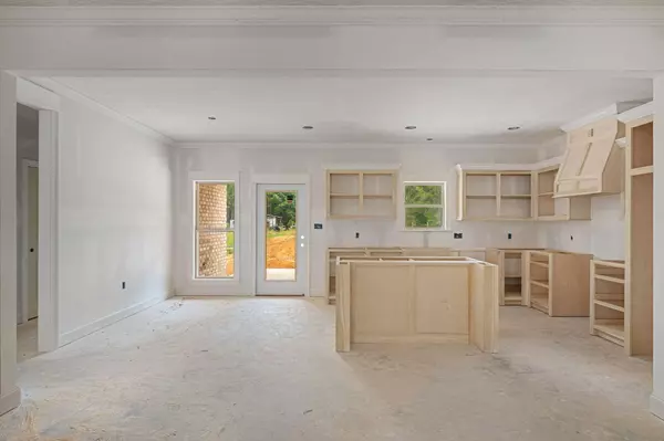 314 Anderson, Hattiesburg, MS 39401