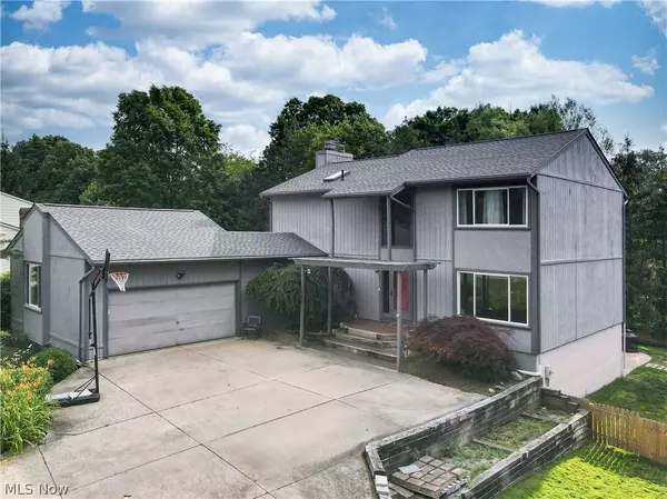 537 Beaverbrook DR, Akron, OH 44333