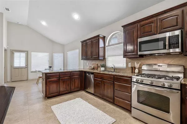 10457 Mono Lake Road, Fort Worth, TX 76177