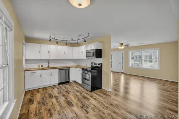107 W 41st ST, Sand Springs, OK 74063