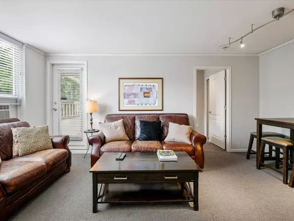 4314 MAIN ST #215, Whistler, BC V8E 1A8