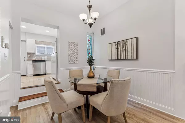 1016 CHRISTIAN ST, Philadelphia, PA 19147