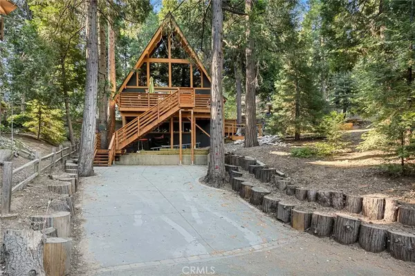 28520 Shenandoah DR, Lake Arrowhead, CA 92352