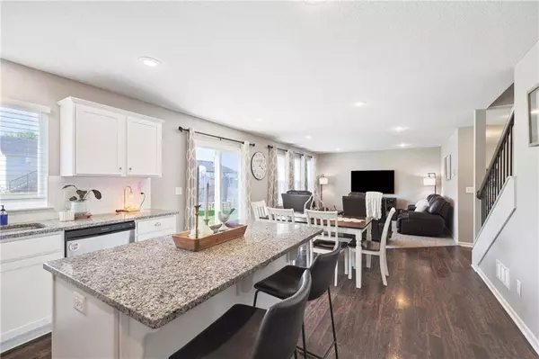 1300 SW 9th TER, Oak Grove, MO 64075