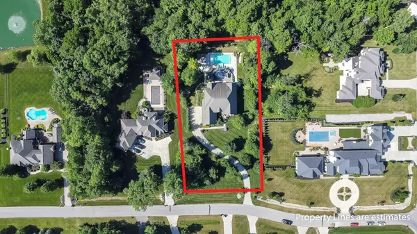 2118 Woodland Hall Drive, Delaware, OH 43015