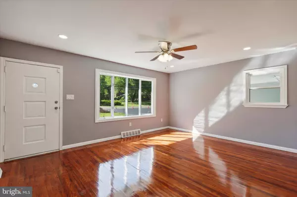 240 SWEDESFORD RD, North Wales, PA 19454