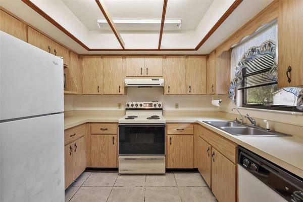 2295 CROAT ST, Mount Dora, FL 32757