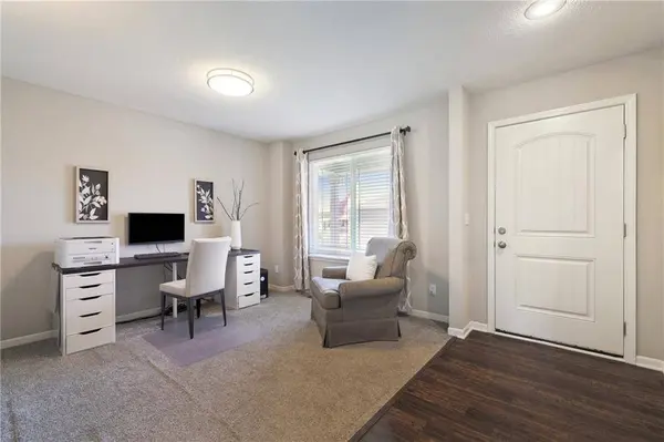 1300 SW 9th TER, Oak Grove, MO 64075