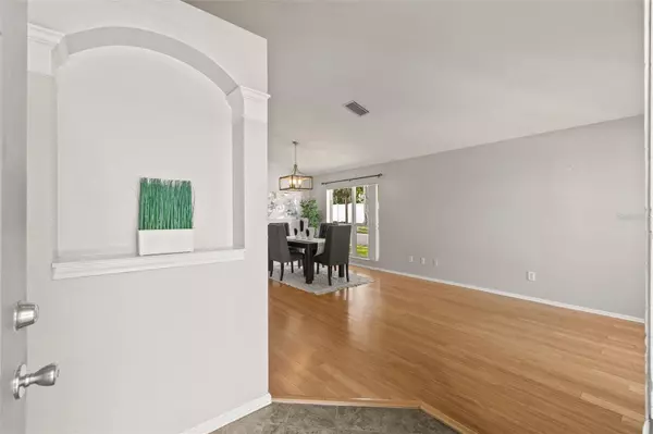 12310 HAWKEYE POINT PL, Riverview, FL 33578