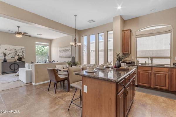 3768 E ESPLANADE Avenue, Gilbert, AZ 85297