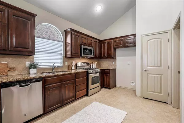 10457 Mono Lake Road, Fort Worth, TX 76177