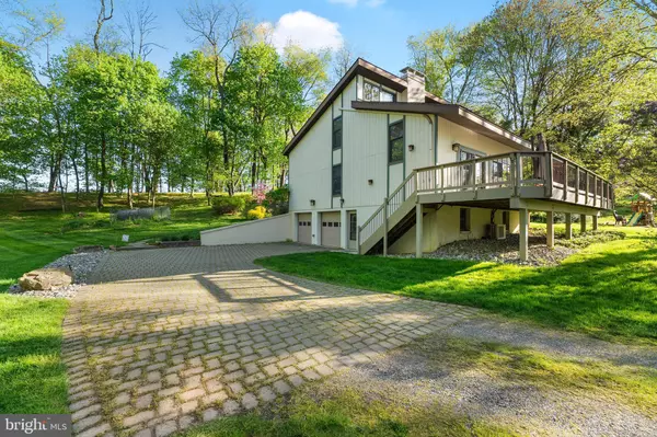 7 NOVA LN, West Grove, PA 19390