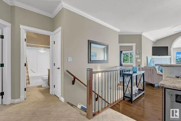 #30 13808 155 AV NW, Edmonton, AB T6V 1T8