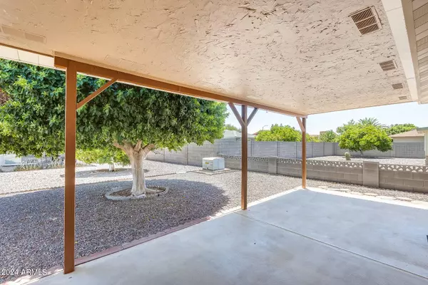 4765 E CALYPSO Avenue, Mesa, AZ 85206