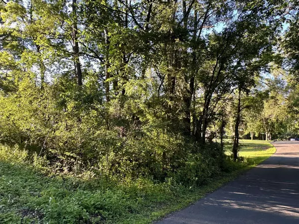 811 Wisconsin ST, Hudson, WI 54016