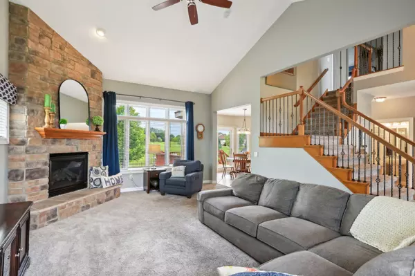 6463 Harvest Moon Court, Waunakee, WI 53597