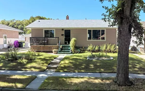 2624 16 AVE SE, Medicine Hat, AB T1A 3T7