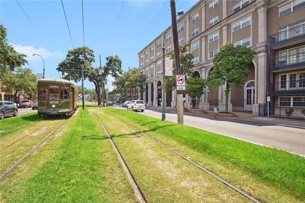 1750 ST. CHARLES AVE #418, New Orleans, LA 70130