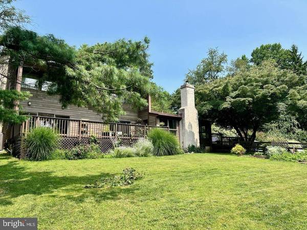 518 BLACK HORSE RD, Chester Springs, PA 19425