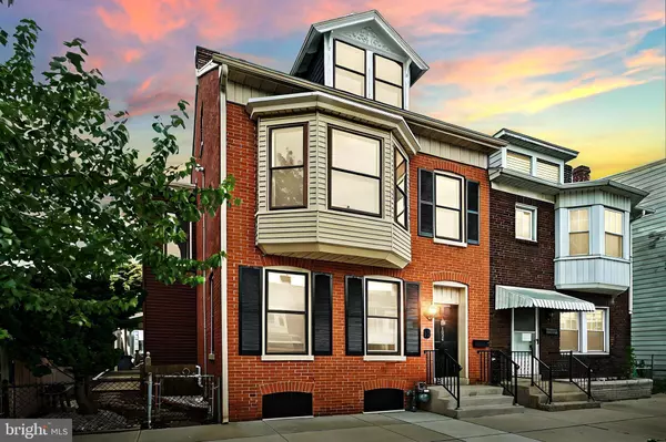 1024 E PHILADELPHIA ST, York, PA 17403