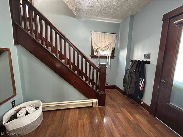 111 Mellott ST, Powhatan Point, OH 43942